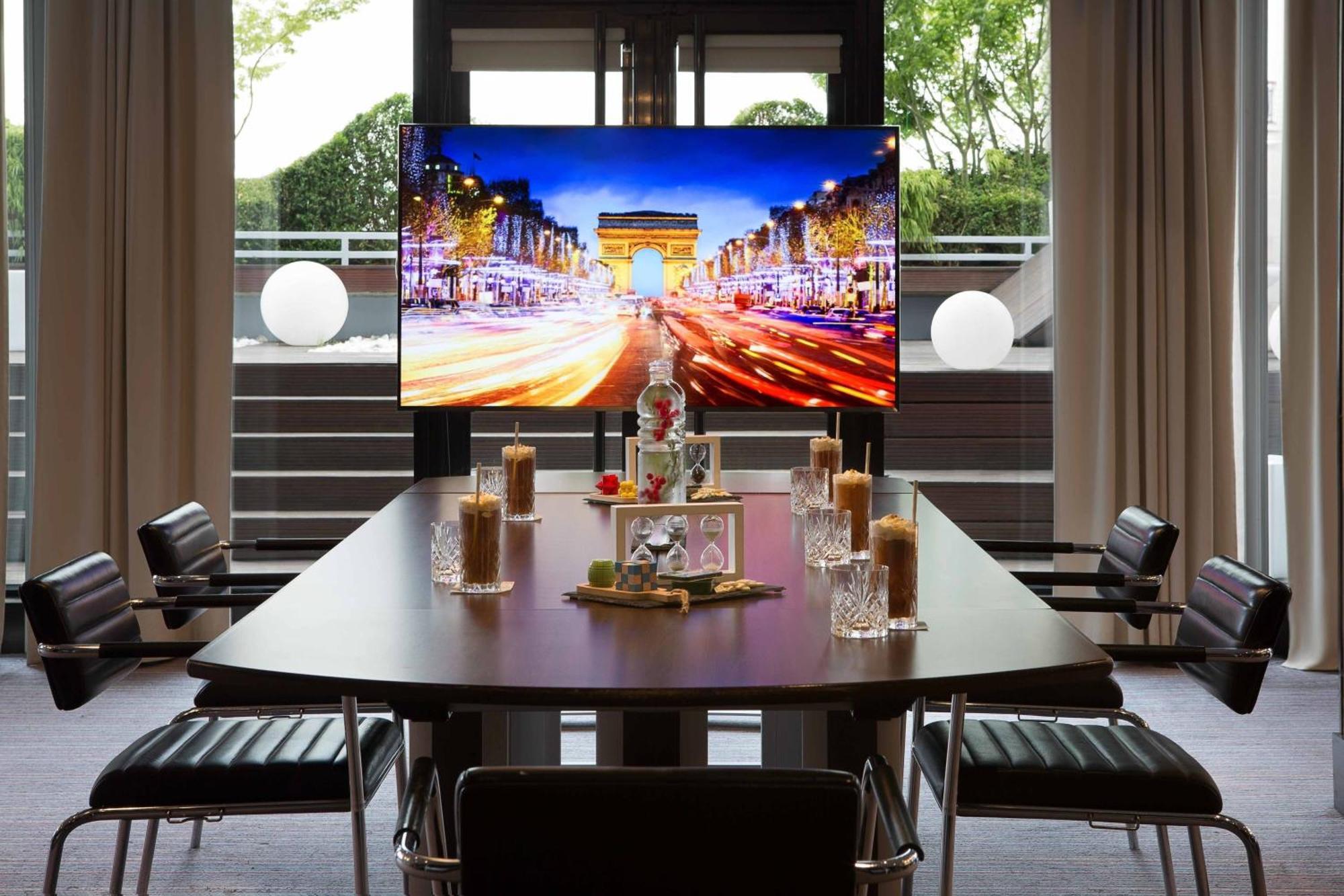 Renaissance Paris Arc De Triomphe Hotel Εξωτερικό φωτογραφία